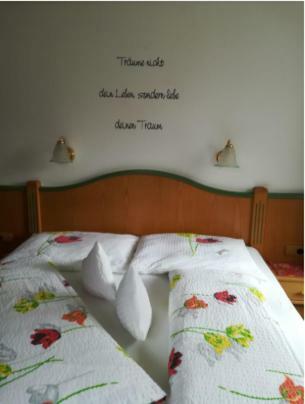 Gaestehaus Waldruh Mayrhofen Esterno foto